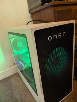 HP OMEN - 35L Gaming Desktop