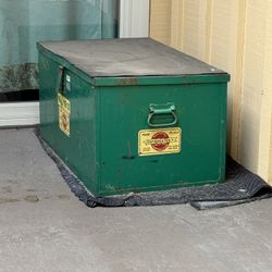 Tool Box Storage Box Tools Old  Nice $15