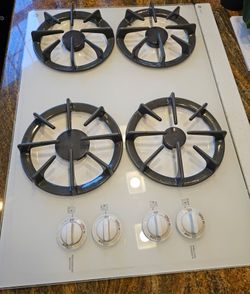 White gas stove - GE Profile 21" x 30"