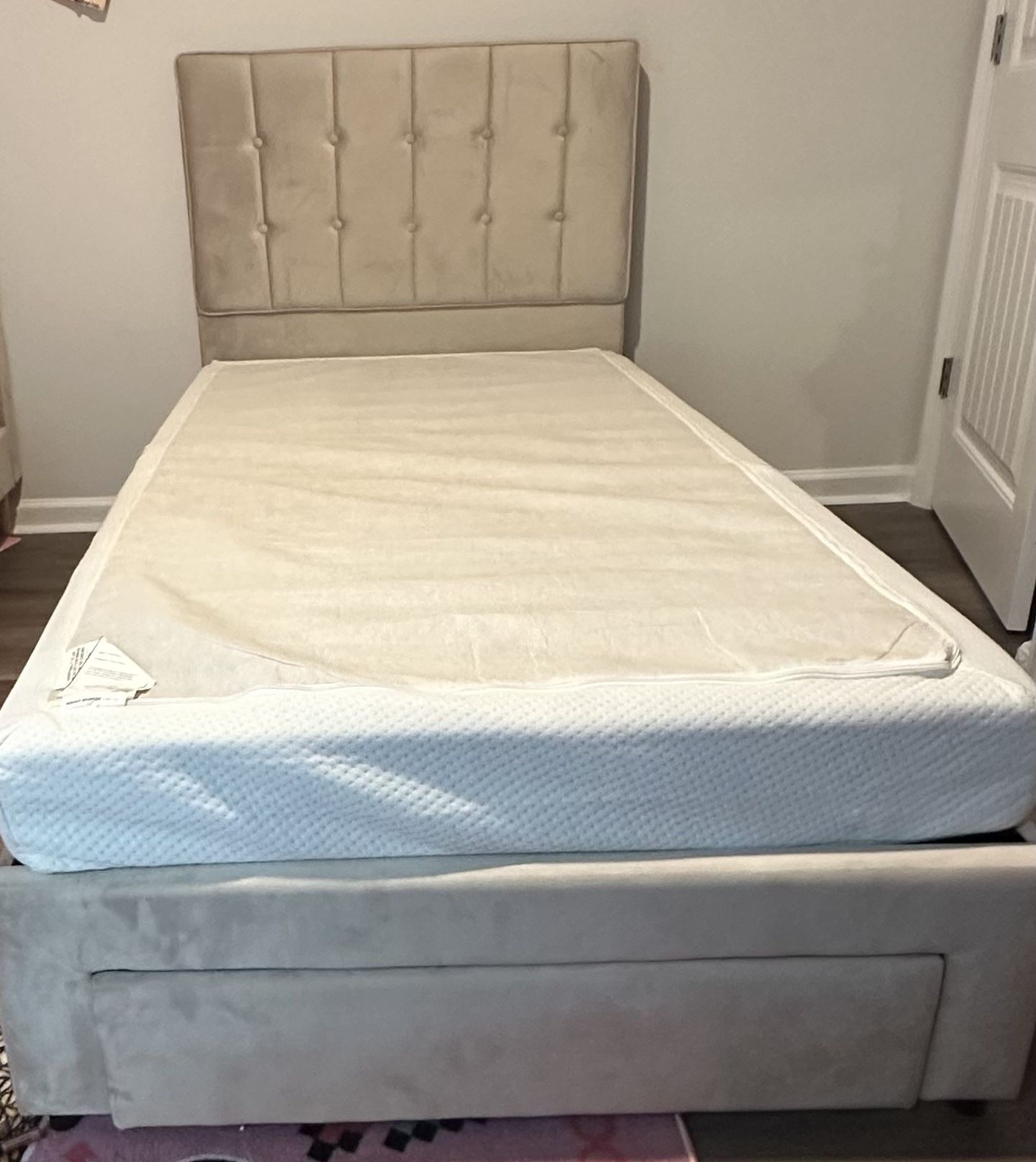 Twin Bed With Storage