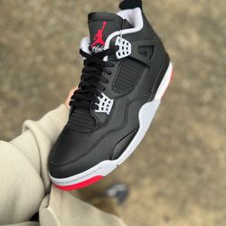 Jordan 4 Bred Reimagined Size 9m 