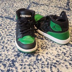 Jordon Access Nike - Size US 9.5