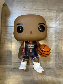 Michael Jordan Big Funko Pop used small signs of wear it was displayed