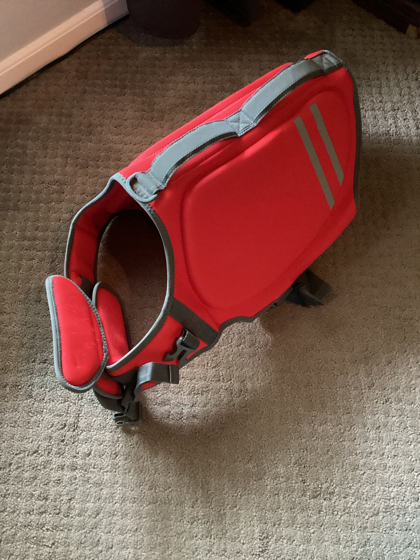 Frisco XL Red Dog Life Jacket