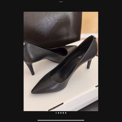 Michael Kors Leather Pumps 71/2