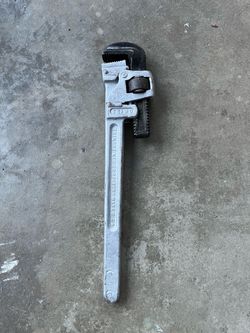 Vintage TRIMO 18” Pipe Wrench – Heavy Duty