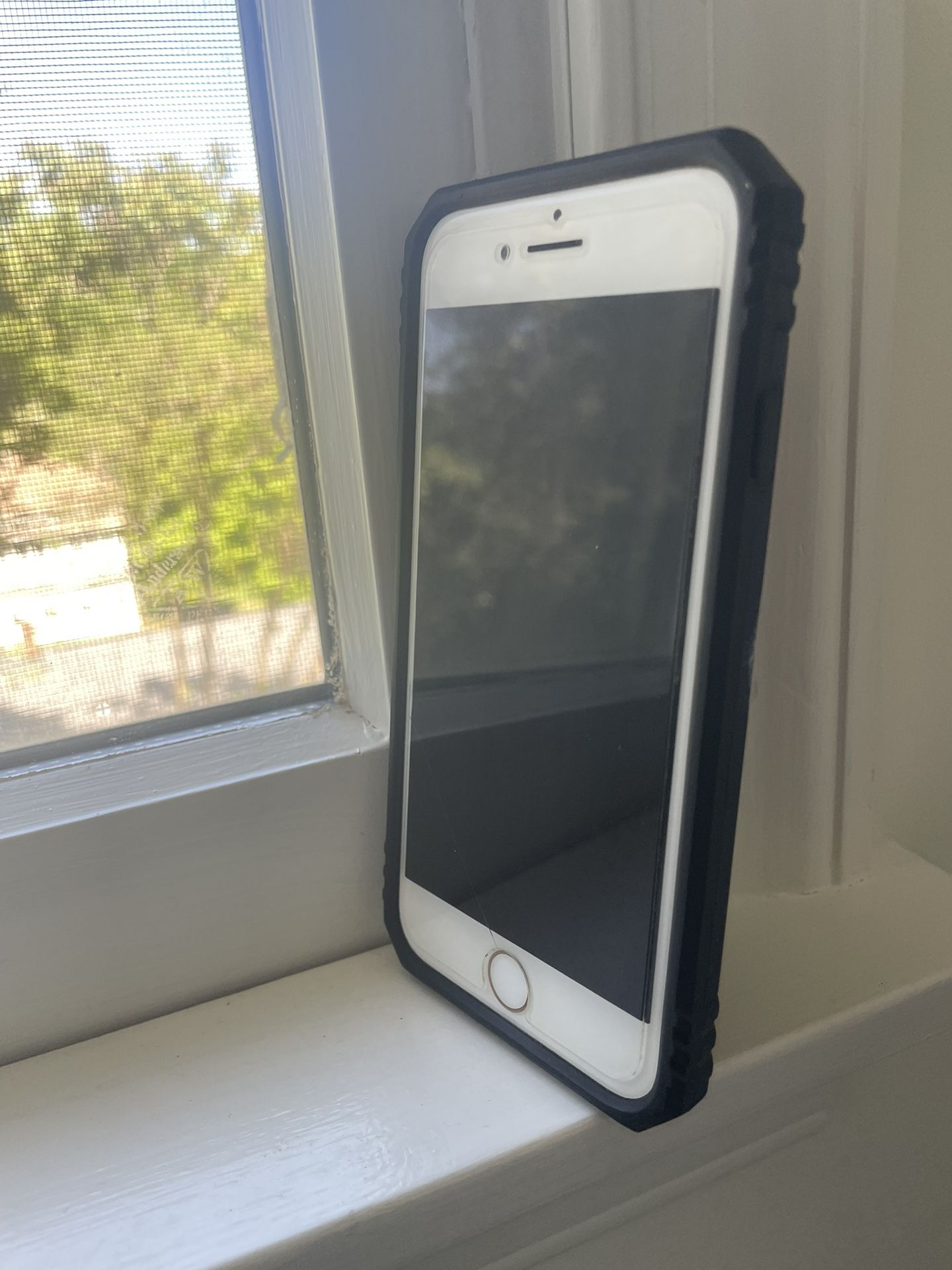 iPhone 8