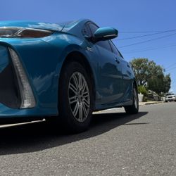 Toyata Prius Prime