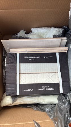 Wall tile 4x12 approx