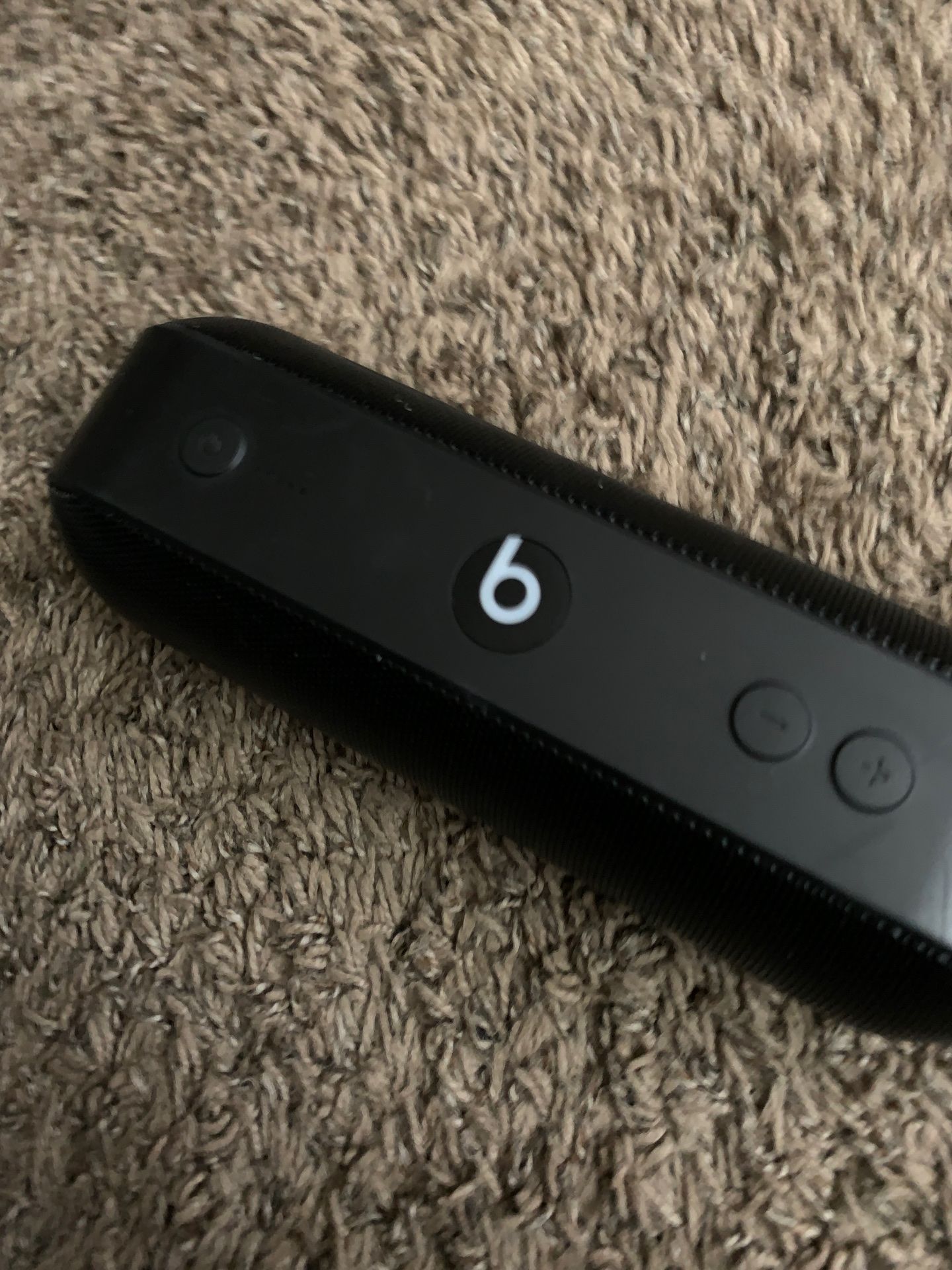 Beats pill