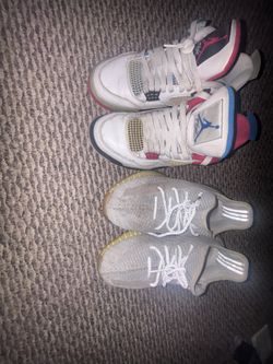 Jordan 4 And Yeezys Both For $100 Both Are 8.5