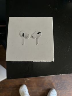Air Pods Pros Box