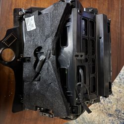 09-17 Vw Cc Glove Box 