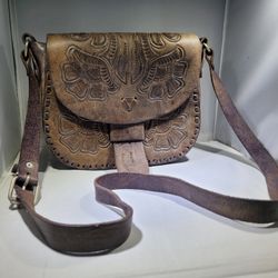 BEAUTIFUL LEATHER MEXICAN PURSE