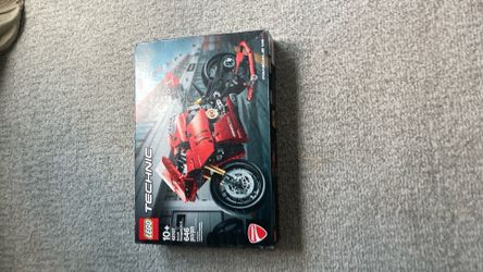 Lego technic number 42107