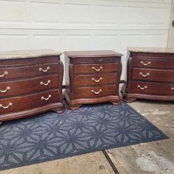 Dresser Set