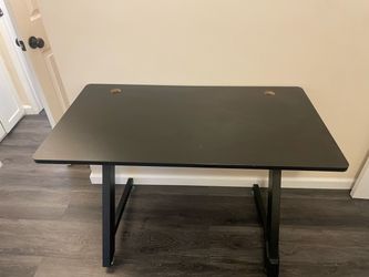 Gaming table