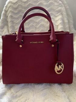 Micheal Kors Red Leather Purse