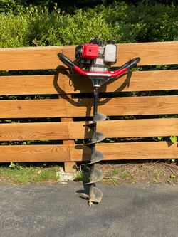 Predator Gas Powered Post Hole Digger / Auger