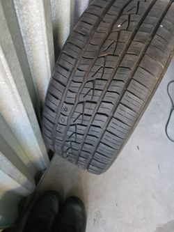 2 Continental tires