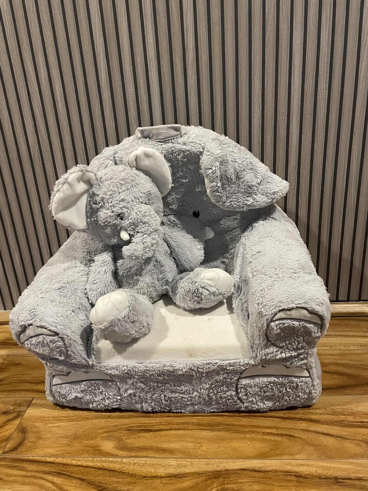 Elephant Toddler Couch With Stuffed Animal