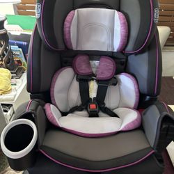 CAR SEAT