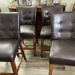 4 High Dinning Chairs (25”H To Seat) In Good Condition $40 Firm On Price