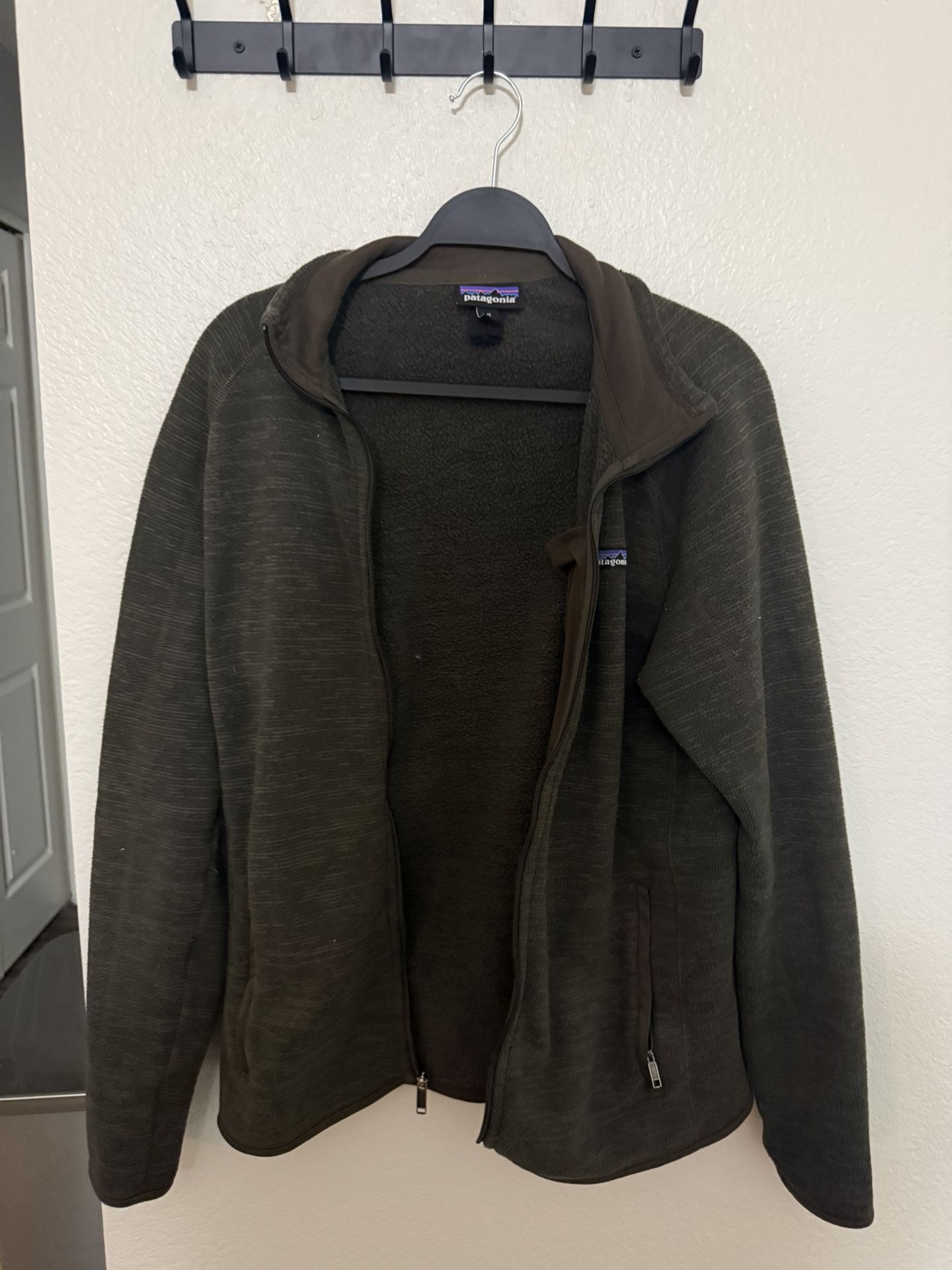 Patagonia Zip-up Jacket (Medium, Brown)