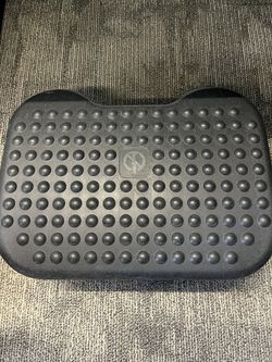 Adjustable Under Desk Footstool - Ergonomic Tool
