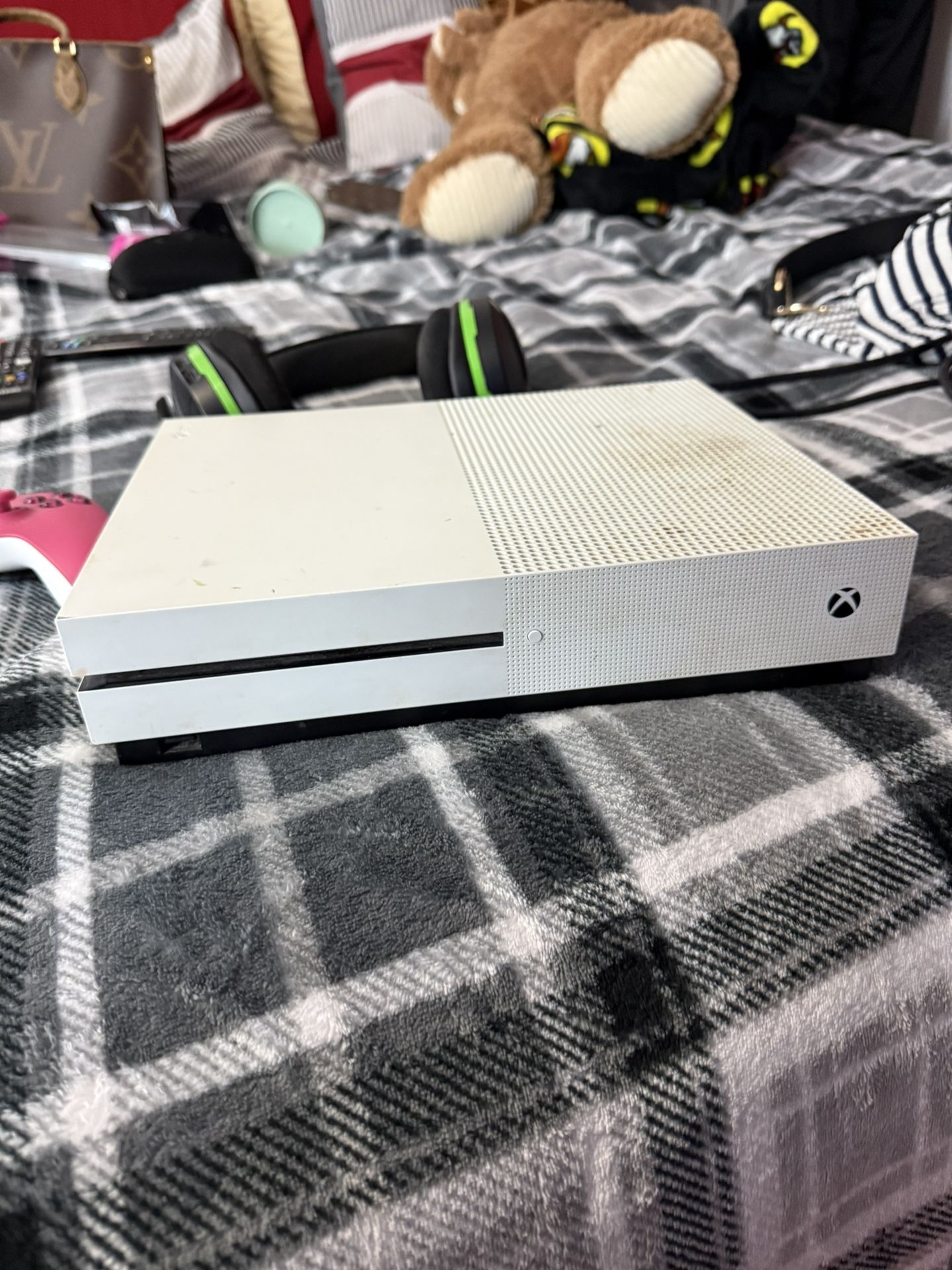Xbox One S 1TB
