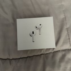 AirPods Pro 3 (JUST OPENED) PRICE NEGOTIABLE