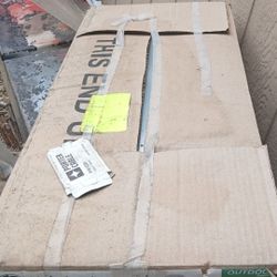 200 AM Electrical Box & 7' Heavy Electrical Pipes 