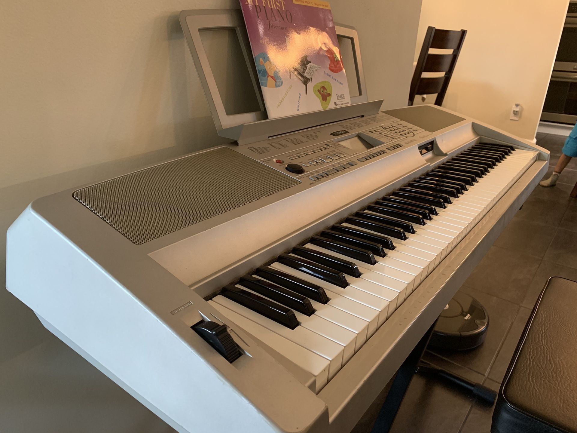 Yamaha Keyboard Piano