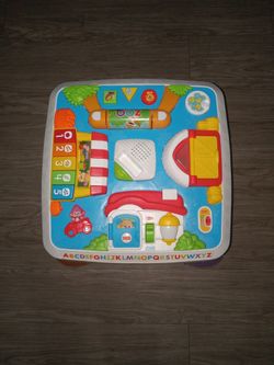 Laugh & Learn Around the Town Learning Table 