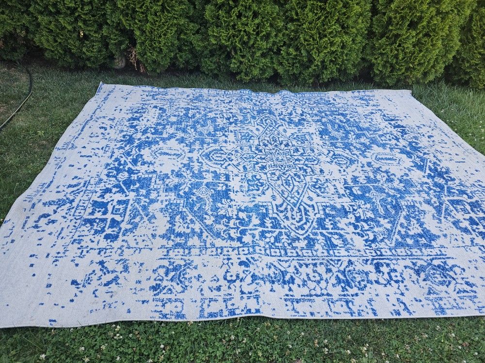 Rug