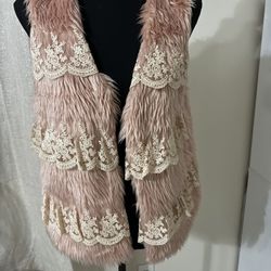 Fro Vest  with  Dantel 