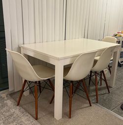 Dinning Set