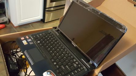 Toshiba Laptop like new!