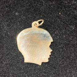 Silhouette Charm (1049) Clearance !!!!