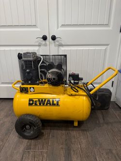 DeWalt Portable Air Compressor