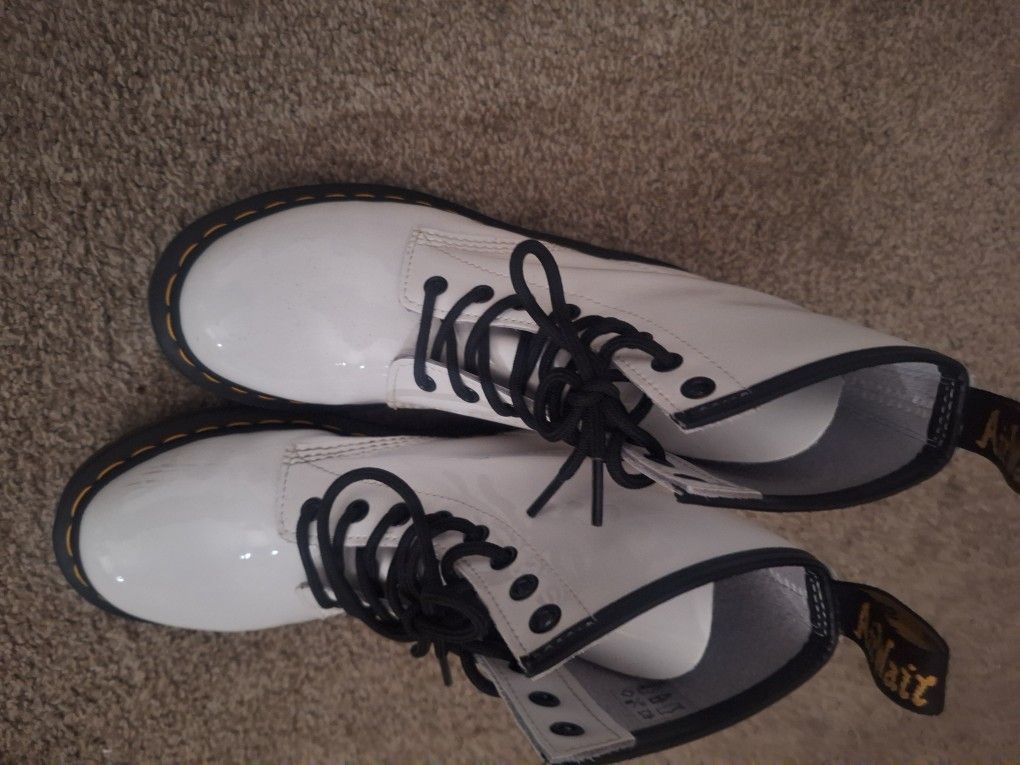 White Dr. Martens Womens 1460 Softy T 8 Eye BOOT