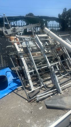 Ladder rack for cargo vans
