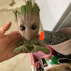 Groot Plant Pot 