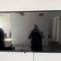 50” TV  + Wall Mount 