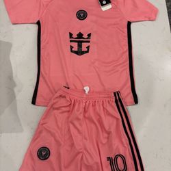 New Youth Messi Intermiami Soccer Jersey with Shorts Size 26