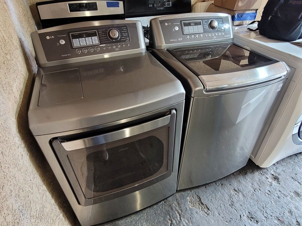 LG Top Loading Washer And Gas Dryer Set