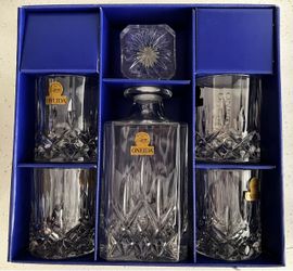 Decanter Set -  Crystal
