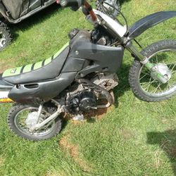 Kawasaki Klx 110 CC Dirt Bile Pit Bike 