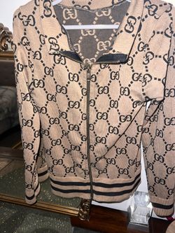 Jacket size 6/7 childrens
