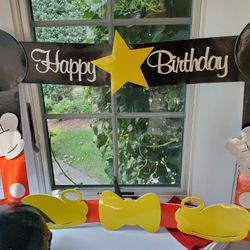 Birthday In A Box - Mickey Mouse Theme